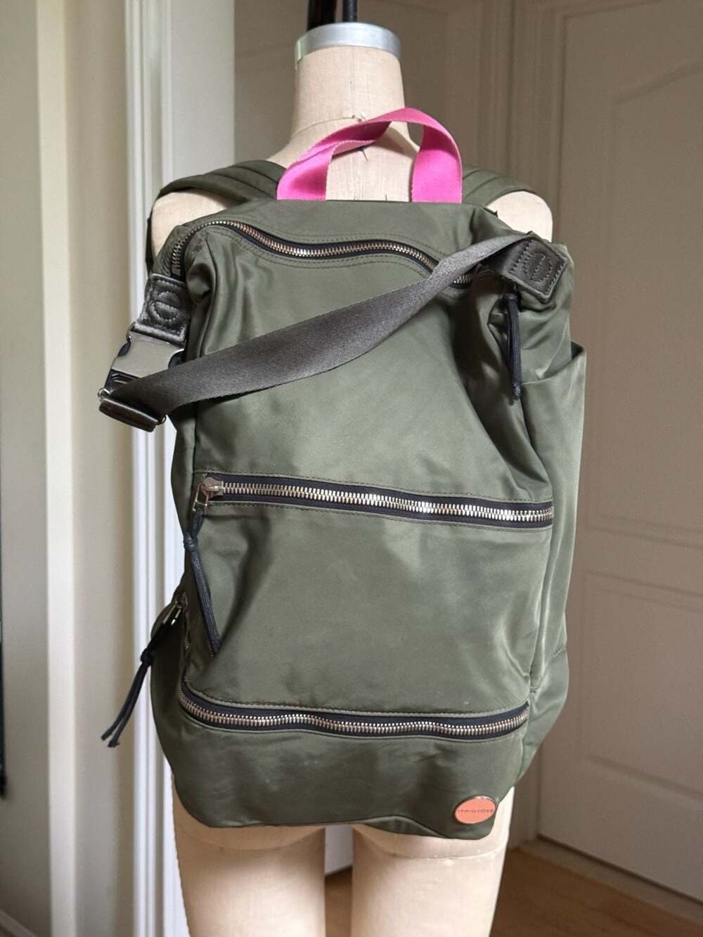 ShortyLOVE Boxer Large Nylon Backpack Olive Green Convertible